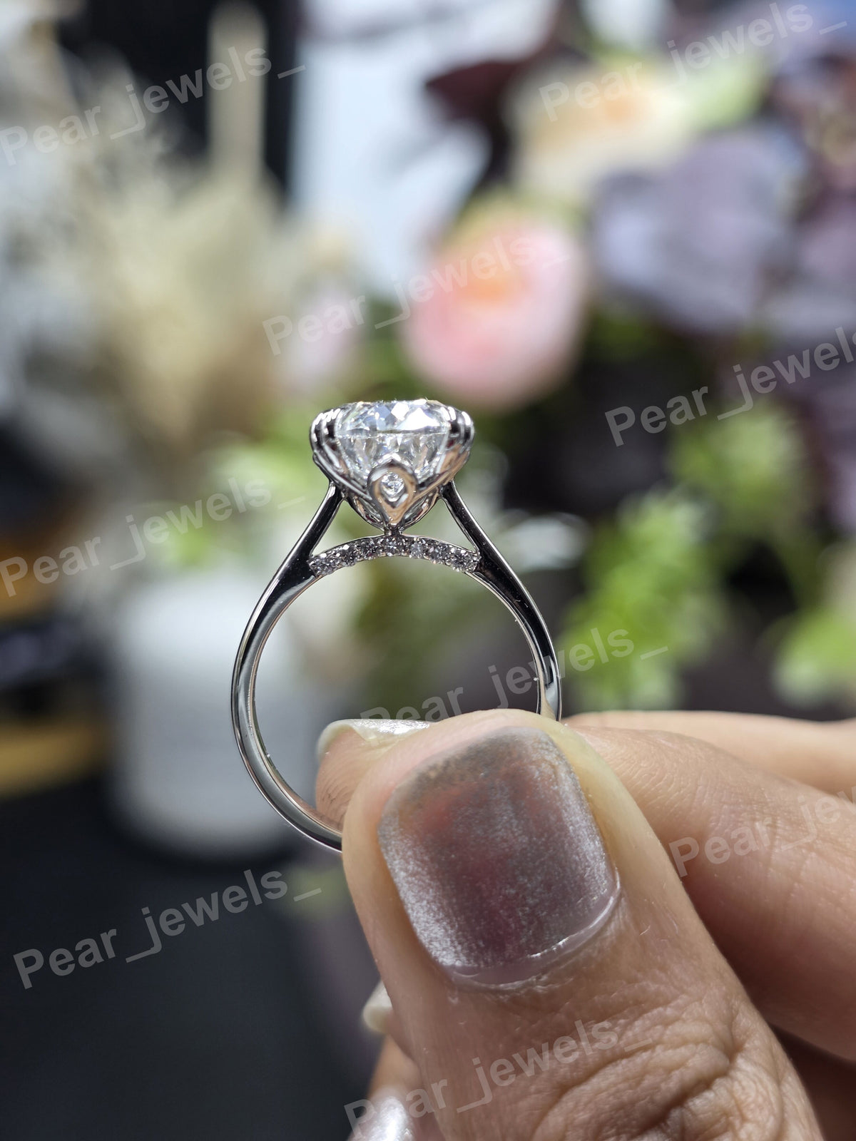 VVS Moissanite Diamond 4.02 Ct Oval 925 Sterling Silver Women Wear Ring