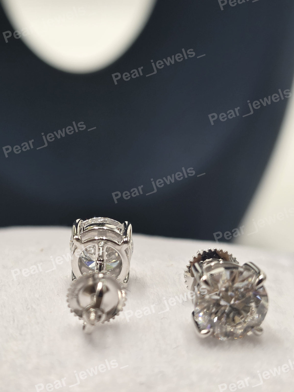 Iced Out Round cut VVS Moissanite Diamond  Sparkling 925 Siver Women And Men Wear Earring