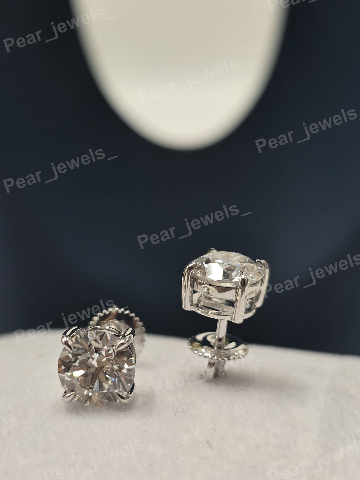 Iced Out Round cut VVS Moissanite Diamond  Sparkling 925 Siver Women And Men Wear Earring