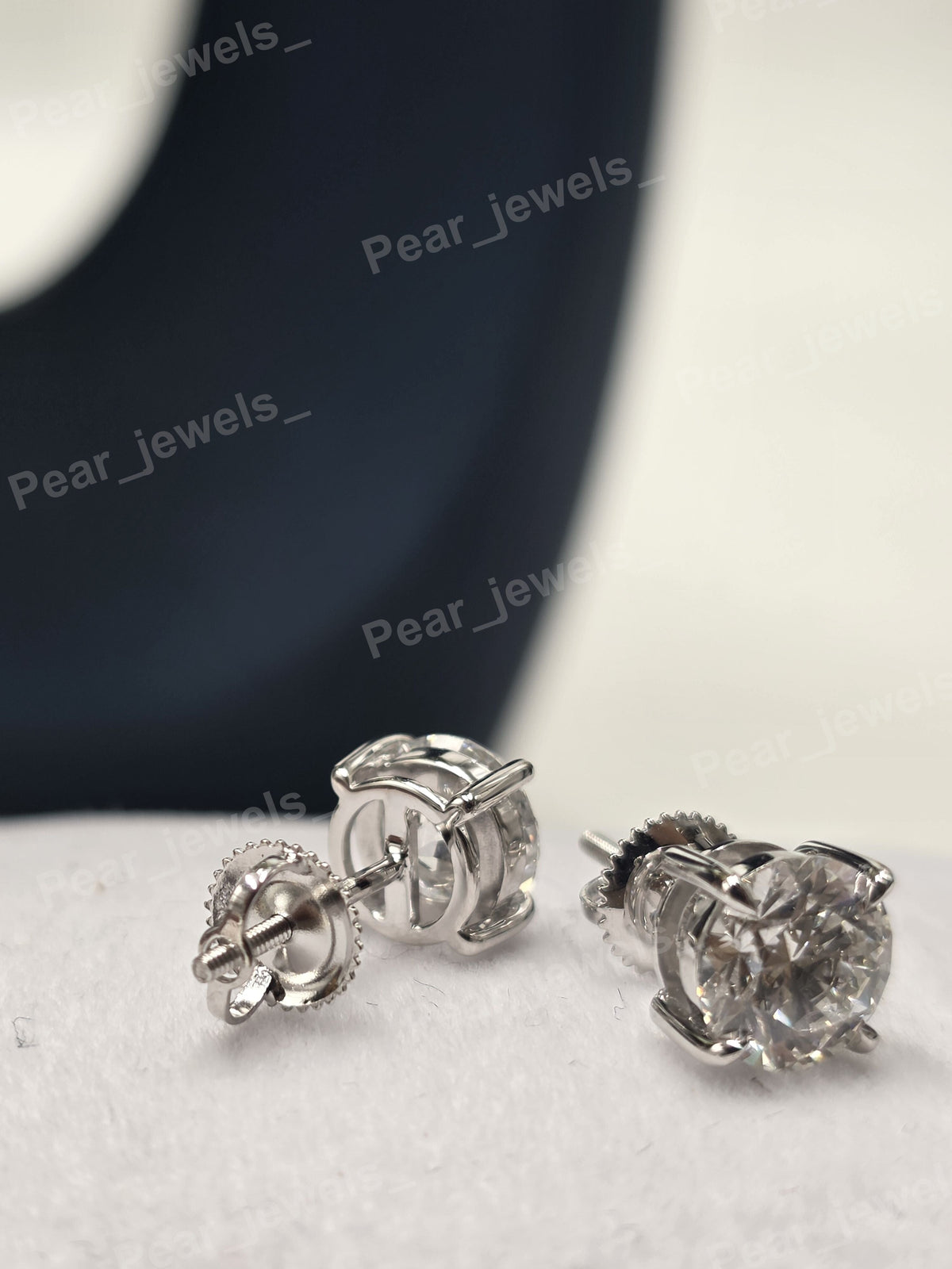 Iced Out Round cut VVS Moissanite Diamond  Sparkling 925 Siver Women And Men Wear Earring