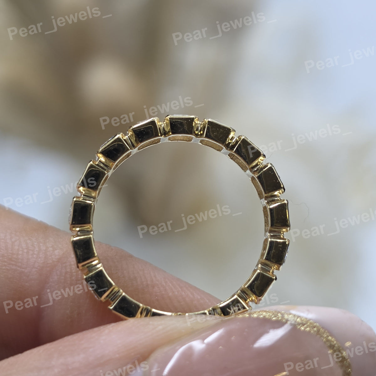 VVS Moissanite Diamond Sparkling Radiant Cut 925 Sterling Silver Wedding Wear Band For Women