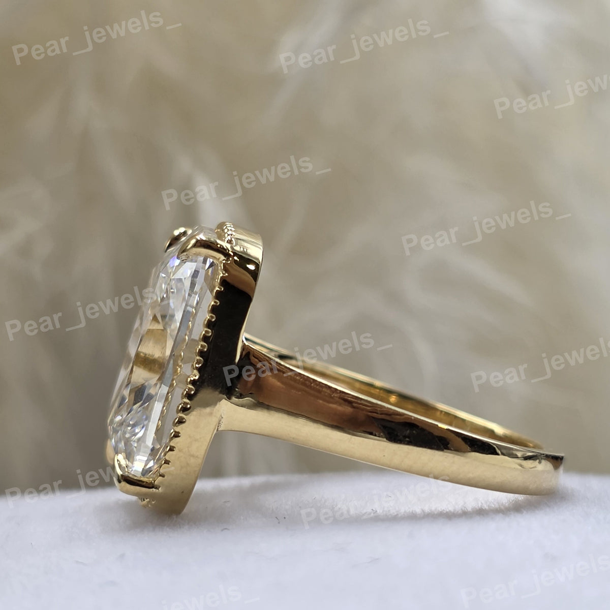 Cushion Cut Sparkling VVS Moissanite Fancy 925 Silver Ring Women Wear