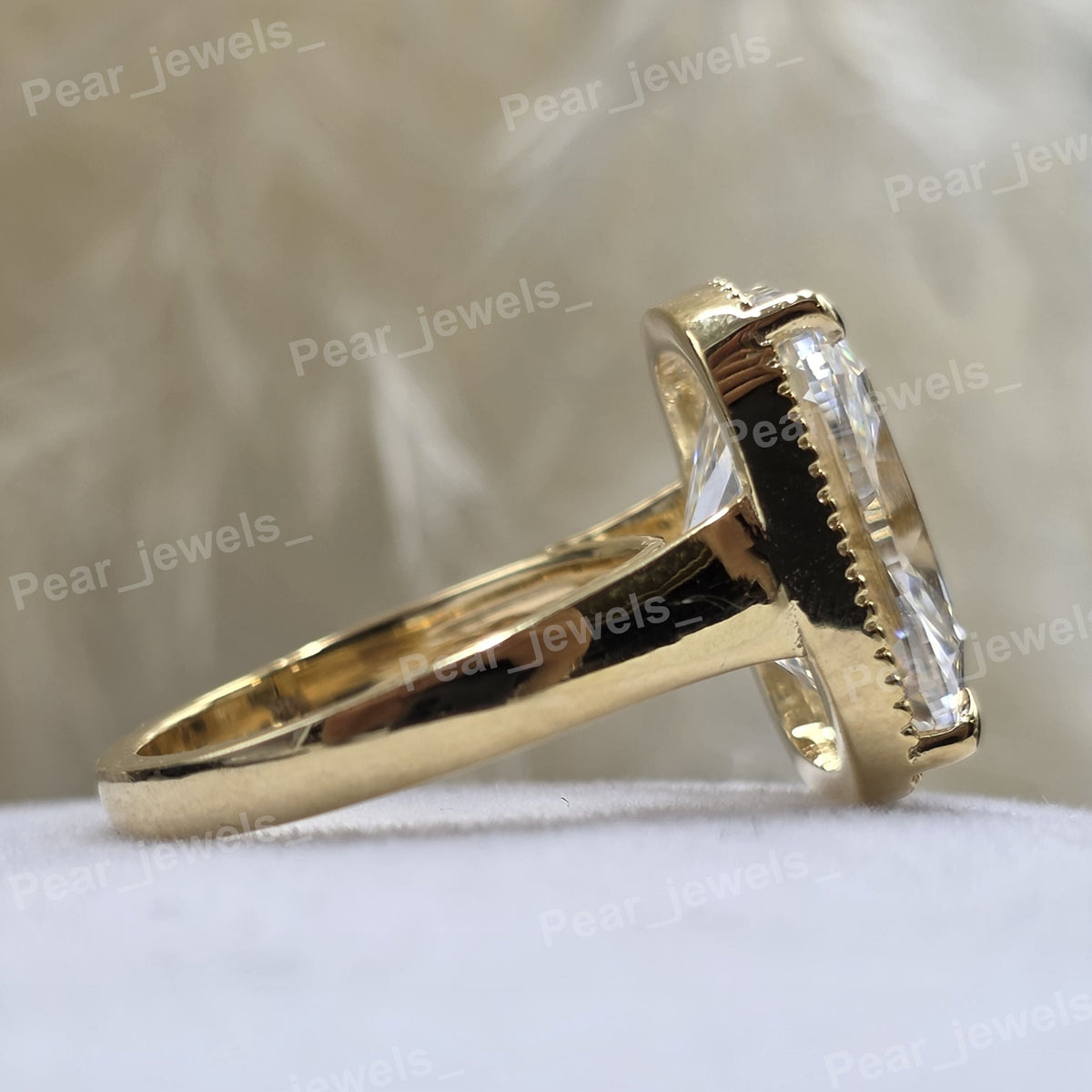 Cushion Cut Sparkling VVS Moissanite Fancy 925 Silver Ring Women Wear