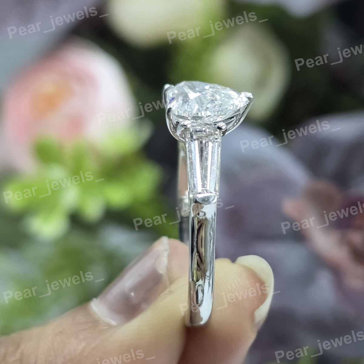 VVS Moissanite 925 Silver Luxury Engagement And Praposal Ring For Women