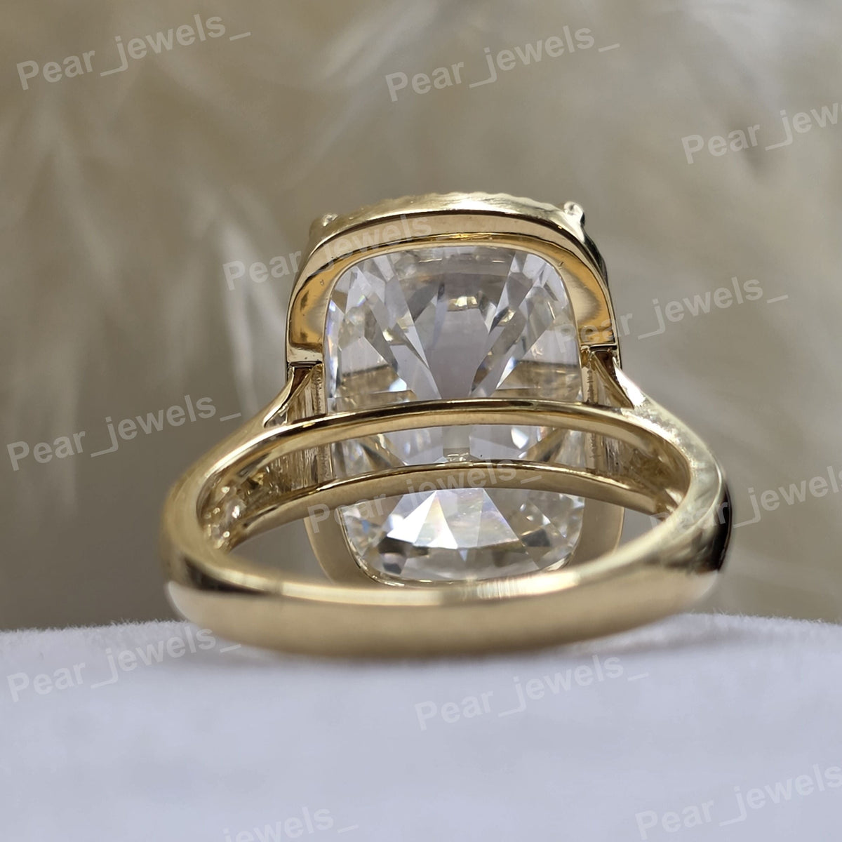 Cushion Cut Sparkling VVS Moissanite Fancy 925 Silver Ring Women Wear