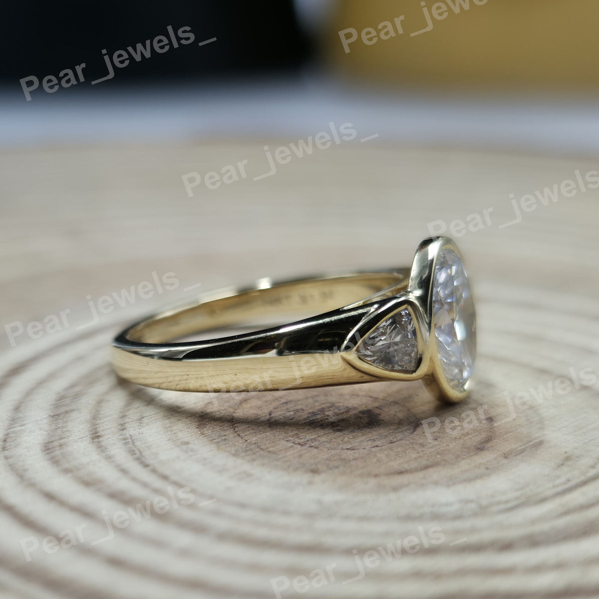Iced Out VVS Moissanite Diamond Oval Cut 925 Sterling Silver Engagement Wear Ring