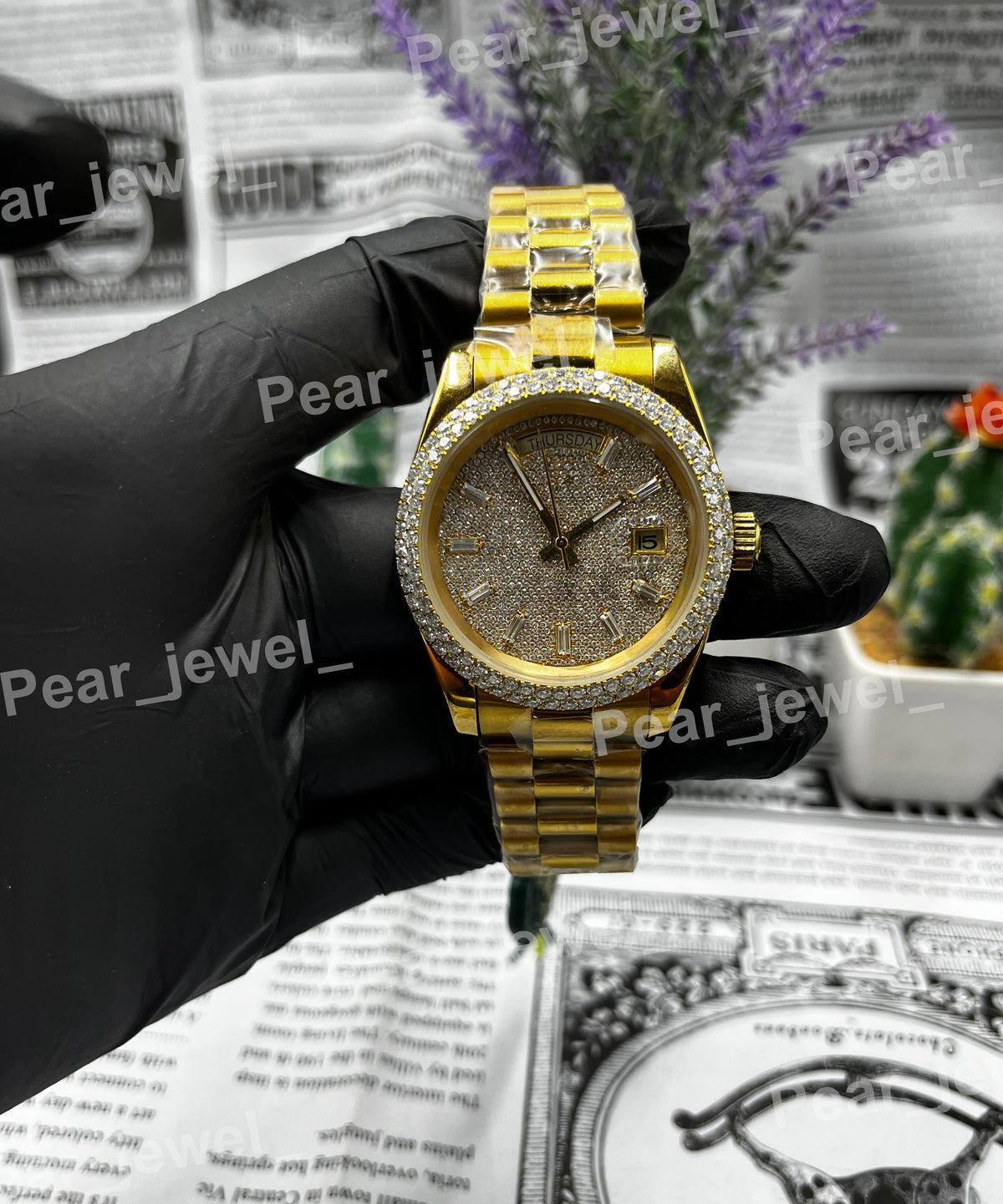 Stainless Steel VVS Moissanite Diamond Bezel Watch For Unisex