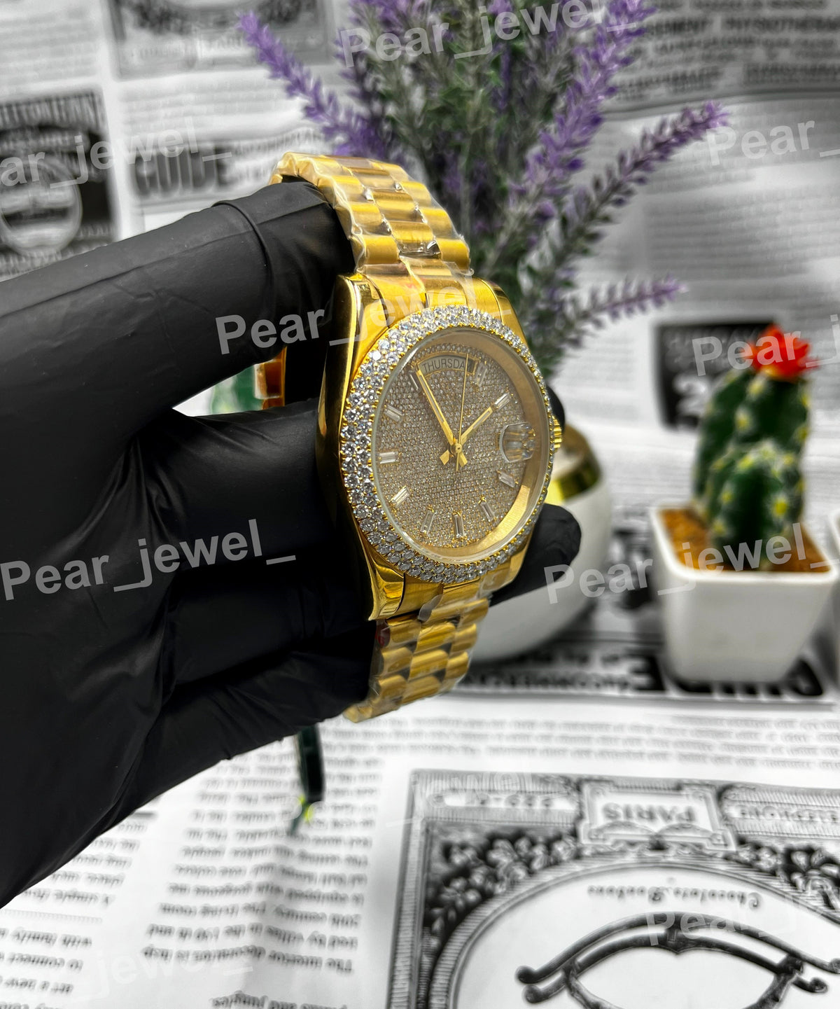 Stainless Steel VVS Moissanite Diamond Bezel Watch For Unisex