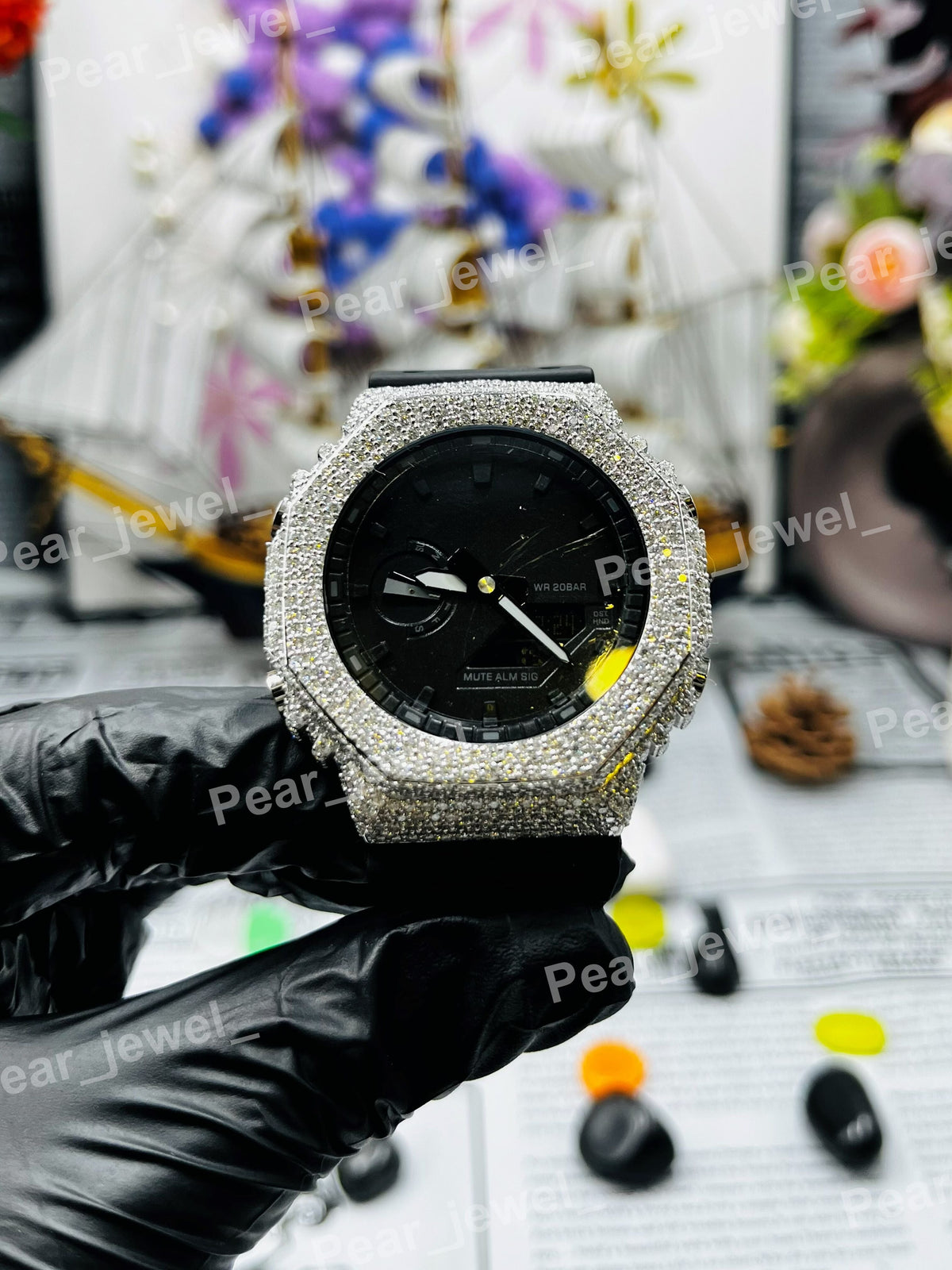 Luxury VVS Moissanite Diamond Case Dial Iced Out Bust Down Watch