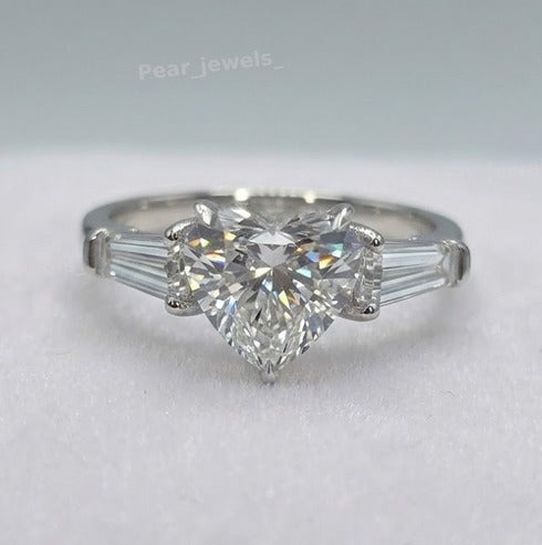 VVS Moissanite 925 Silver Luxury Engagement And Praposal Ring For Women