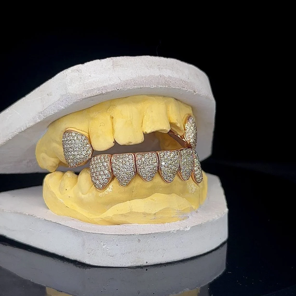 Iced Out Custom VVS Moissanite Diamond 925 Silver Grillz