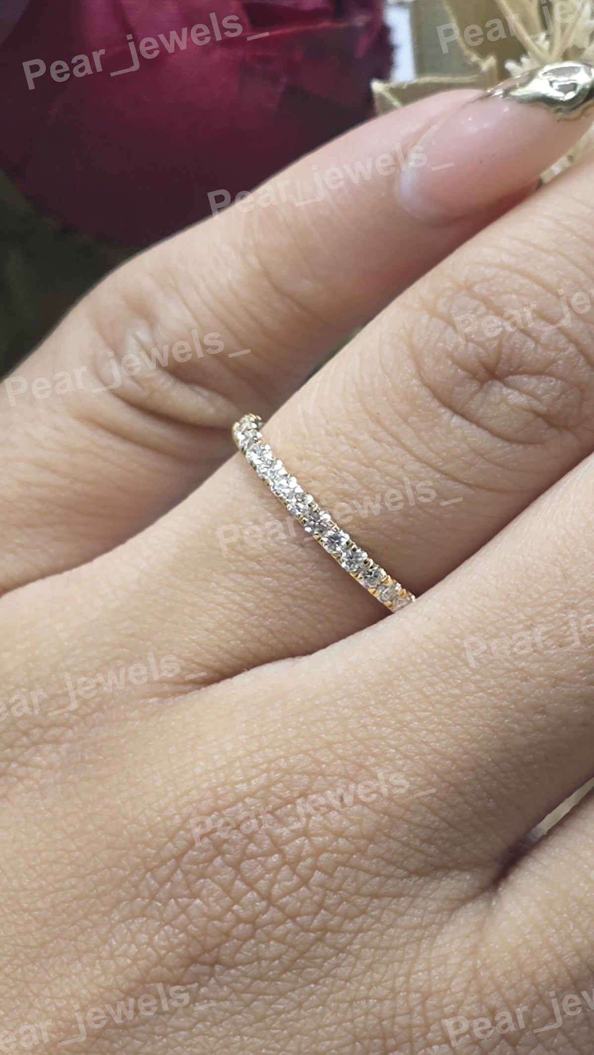 Round Cut VVS Moissanite Diamond 925 Silver Wedding Wear Band For Women