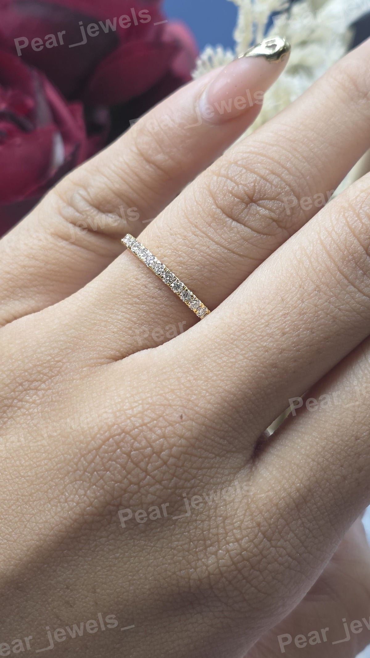Round Cut VVS Moissanite Diamond 925 Silver Wedding Wear Band For Women