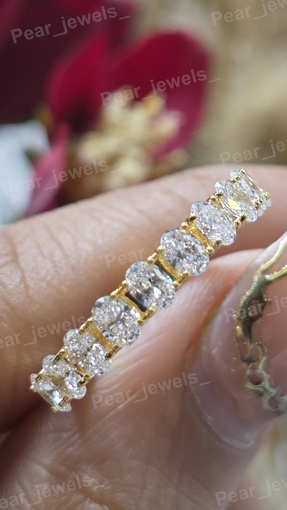 Oval Cut VVS Moissanite Diamond 925 Sterling Silver Eternity Band For Women wear