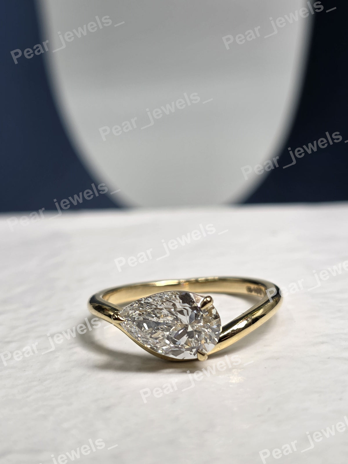 VVS Pear Cut Moissanite Diamond 925 Sterling Silver Luxury Statement Women Wear Ring
