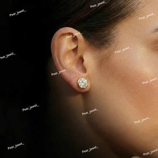 Round Moissanite Diamond Stud 925 silver Earring Classic Luxury Everyday Wear