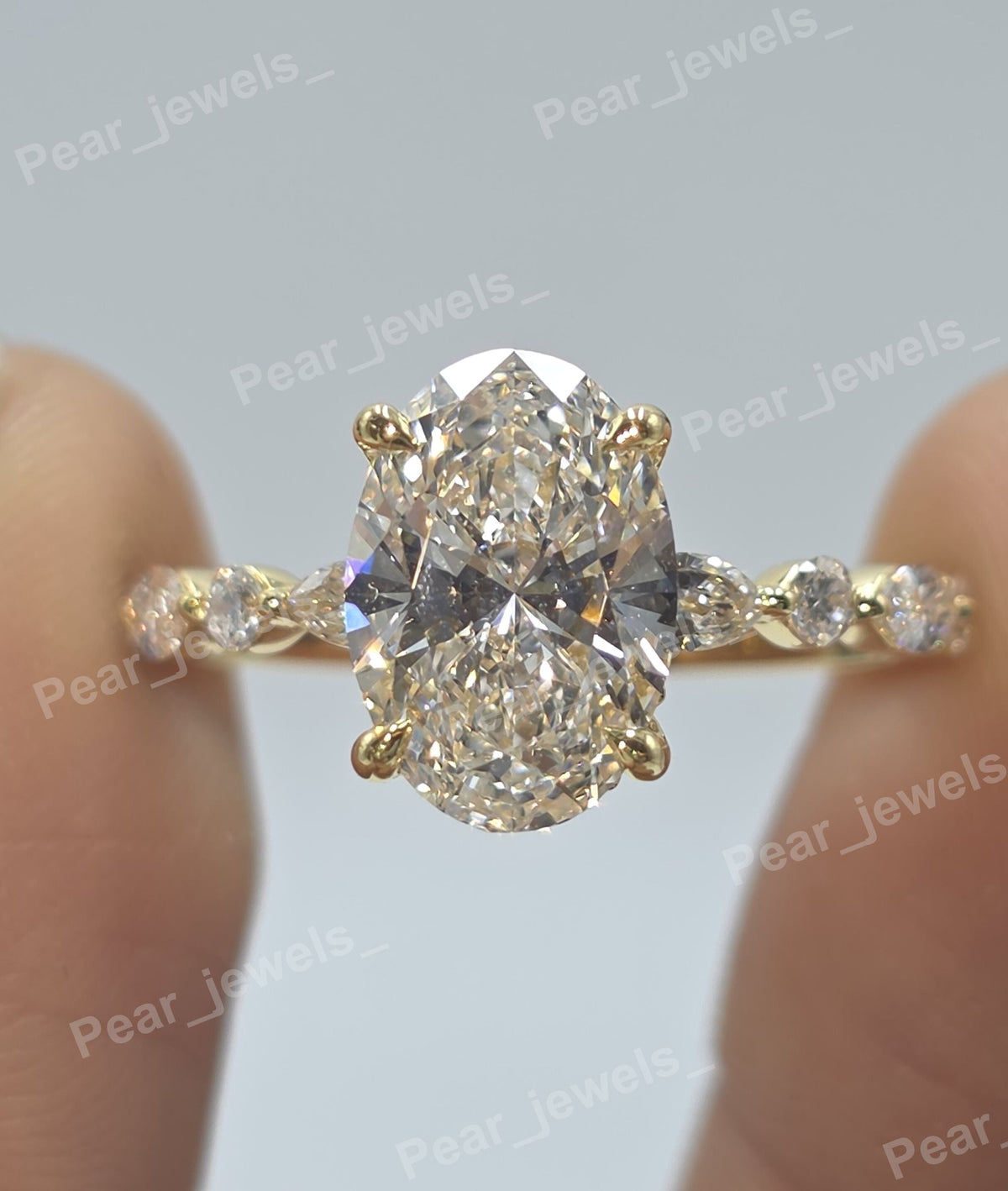 Iced Out 1.50 Ct Oval Cut Moissanite Diamond 925 Sterling Silver Wedding Wear Ring