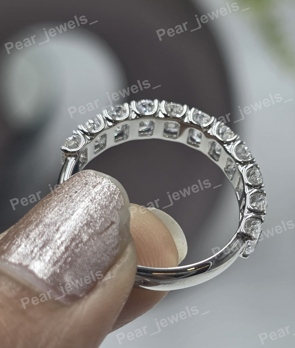 Oval Cut Silver Moissanite Dimaond Luxury Statement Women Wear Engagement Band